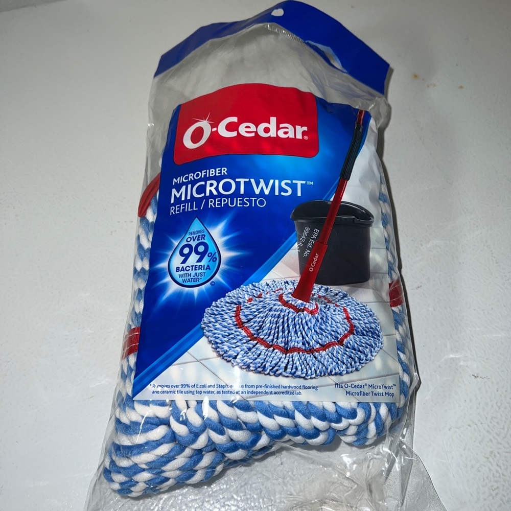 O-Cedar Microtwist Mop Refill NEW Opened Package Red Blue and White